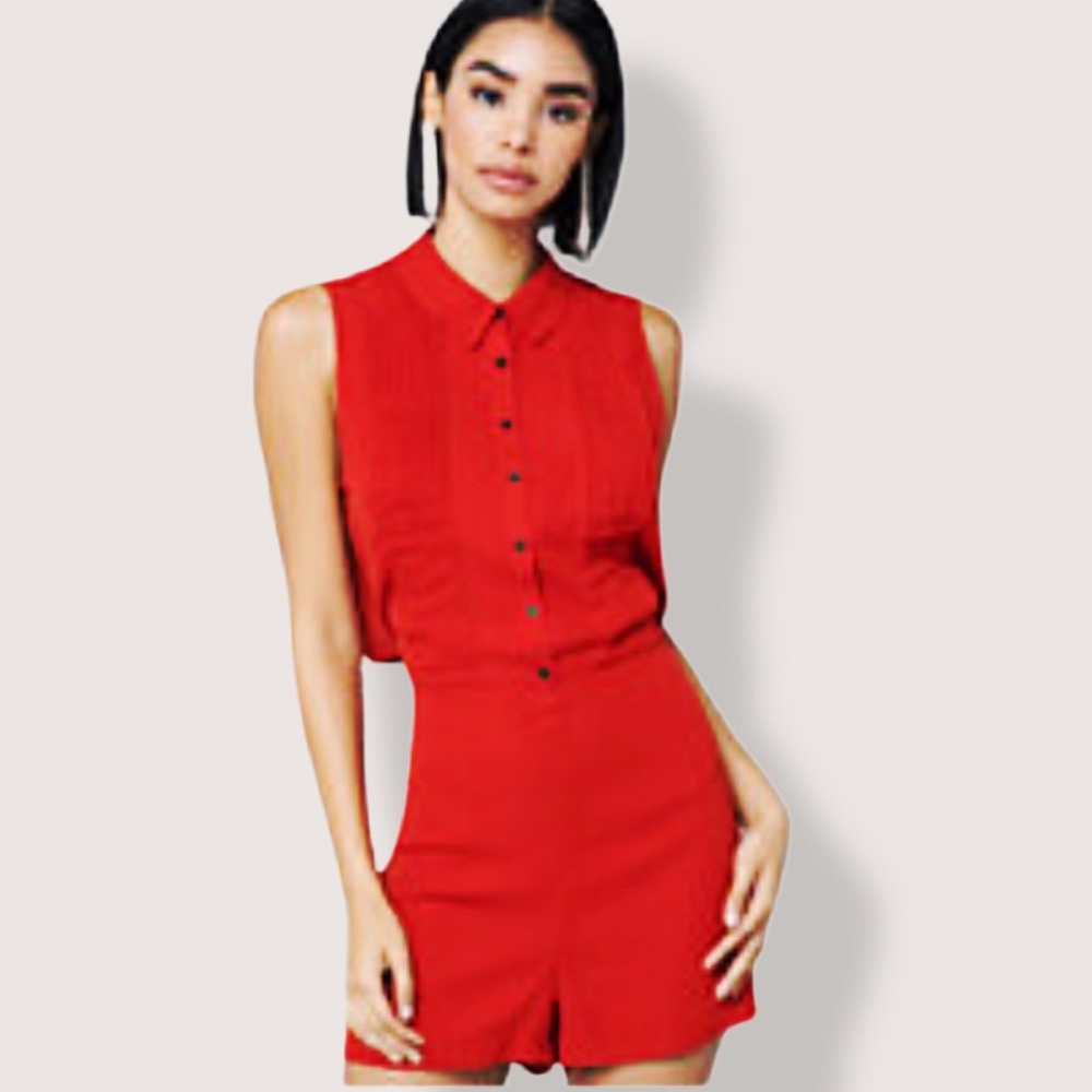 BEBÉ, Pleated Romper